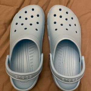 Crocs size 10